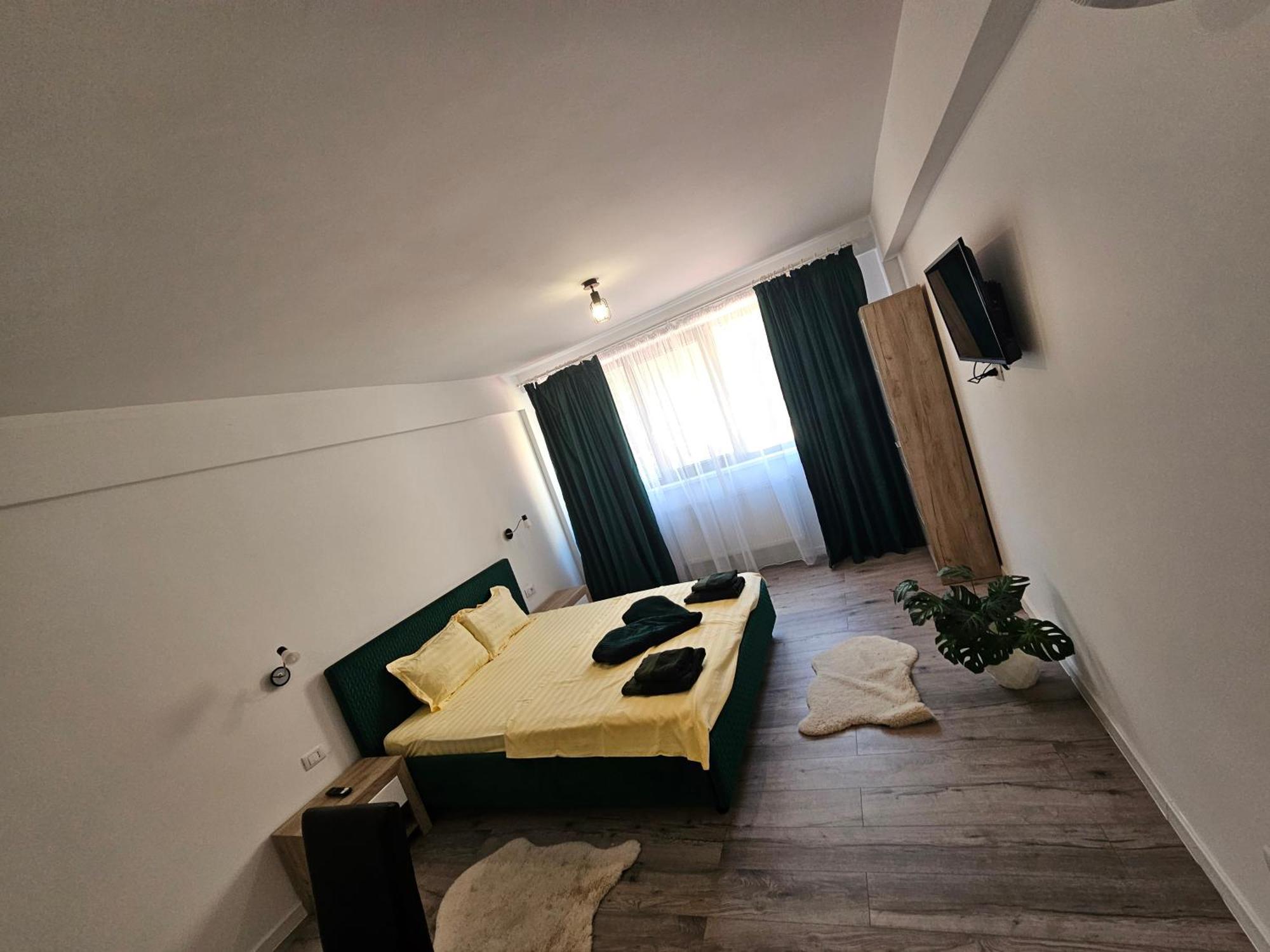 Didi Apartament ไกรโอวา ภายนอก รูปภาพ
