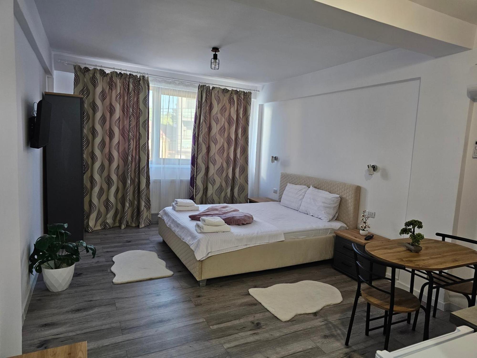 Didi Apartament ไกรโอวา ห้อง รูปภาพ